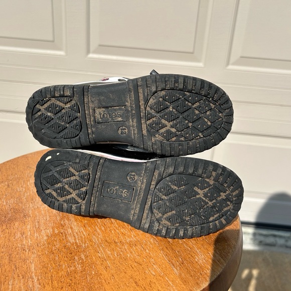 Girls Totes Snow Boots 12M - Picture 2 of 7